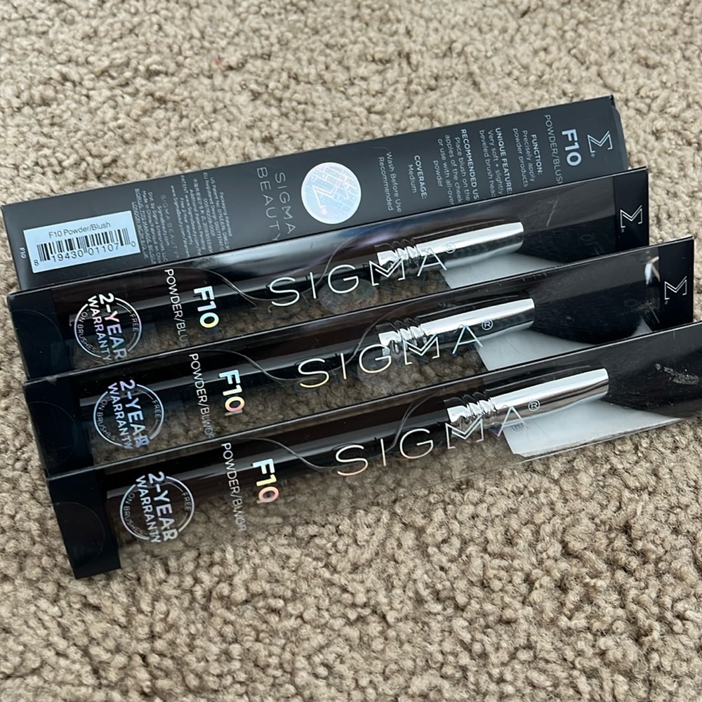 4 Sigma F10 Brushes, New